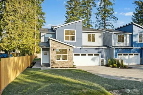 121 120th St SE #A, Everett, WA 98208
