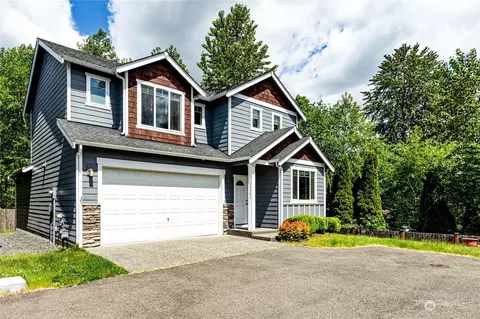 17903 27th Ave SE, Bothell, WA 98012