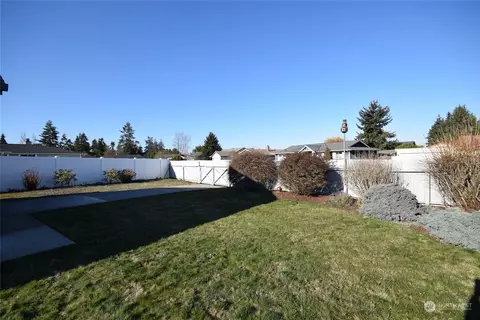 345 N Ninth Ave, Sequim, WA 98382 photo 28