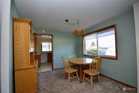 345 N Ninth Ave, Sequim, WA 98382 photo 5