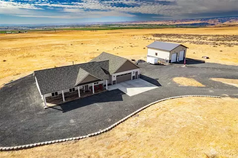13875 Rd Q NW, Quincy, WA 98848