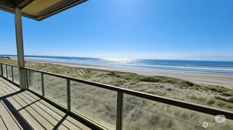 1355 Ocean Shores Blvd SW #A, Ocean Shores, WA 98569