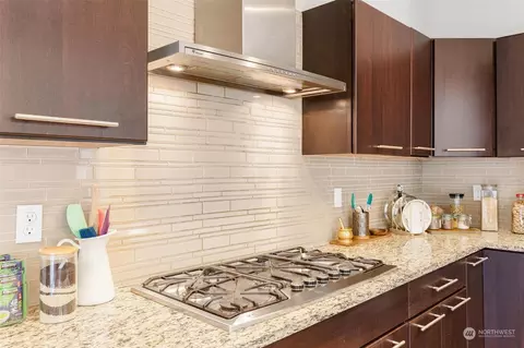 Kitchen - 3314 181st St SE, Bothell, WA 98012 photo 3 of 4
