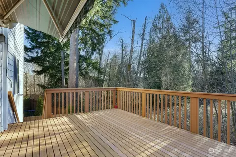 Exterior - 3314 181st St SE, Bothell, WA 98012 photo 4 of 5