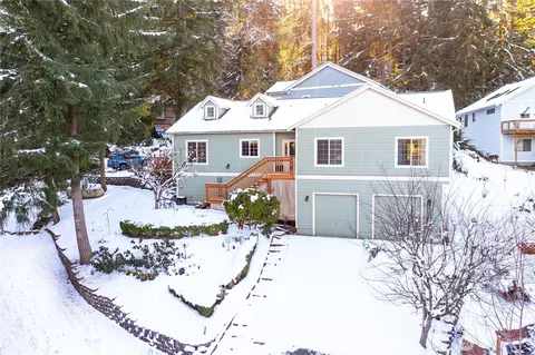 21 Sweetclover Cir, Bellingham, WA 98229