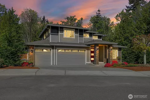 8057 E Commons Ct, Port Orchard, WA 98366