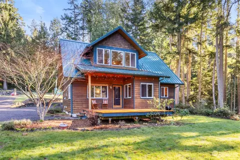427 Adelma Beach Rd, Port Townsend, WA 98368