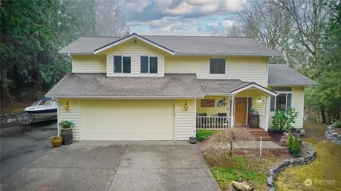 9303 Nika Trl NW, Silverdale, WA 98383