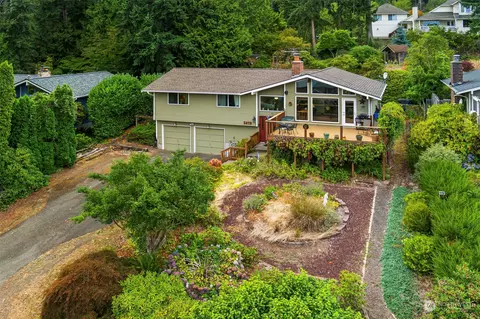 5973 Illahee Rd NE, Bremerton, WA 98311