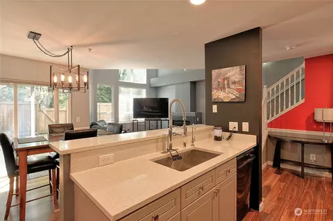 Kitchen - 1600 121st St SE #E101, Everett, WA 98208 photo 2 of 2