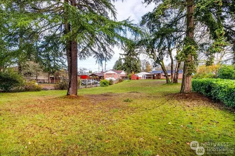 5921 Fairlawn Dr SW, Lakewood, WA 98499
