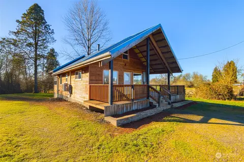837 SW Hillburger Rd, Chehalis, WA 98532