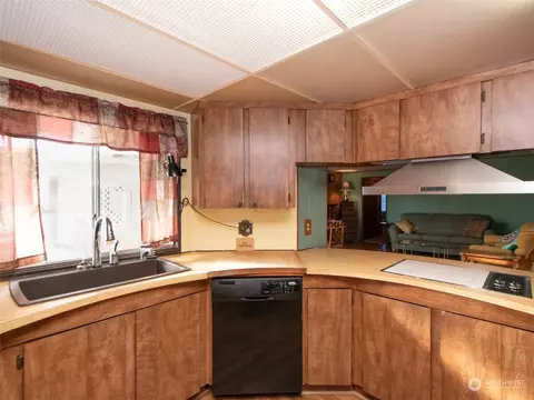 53 Juniper Mobile Home Ests, Sequim, WA 98382 photo 15