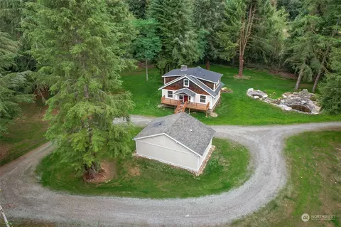 9908 Upper Preston Rd SE, Issaquah, WA 98027