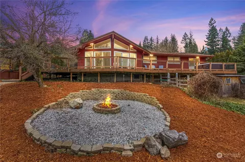12909 Pioneer Way E, Buckley, WA 98321