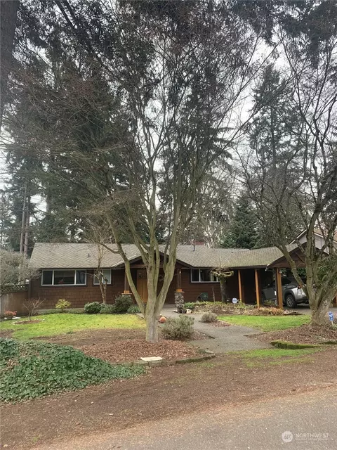 3014 109th Ave SE, Bellevue, WA 98004