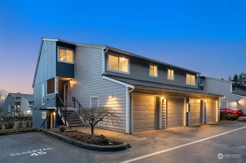 24724 45th Ave S, Kent, WA 98032
