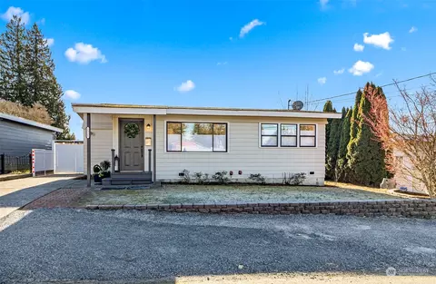 2321 NE 9th Pl, Renton, WA 98056