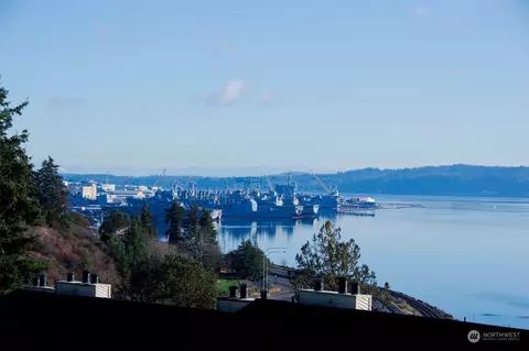 1710 W Sunn Fjord Ln #K308, Bremerton, WA 98312