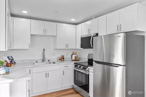 2619 Rucker Ave #9, Everett, WA 98201 photo 10