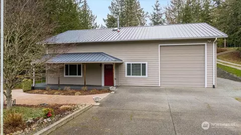 3534 S Woodland Dr, Mount Vernon, WA 98274
