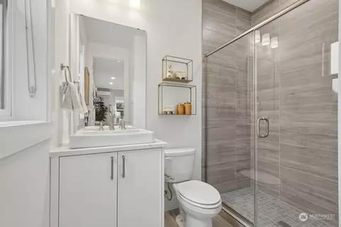 Bath - 18922 99th Ct NE #A, Bothell, WA 98011 photo 1 of 4