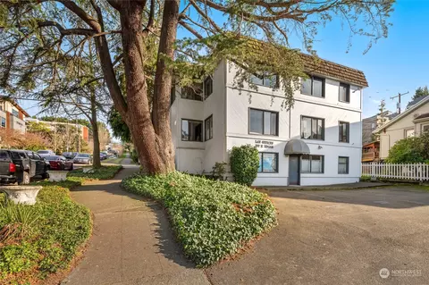 207 Edgar St, Seattle, WA 98102