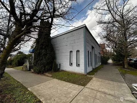 101 14th Ave E, Seattle, WA 98122
