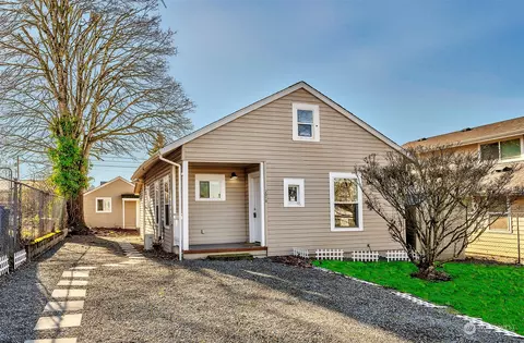 2010 E 36th St, Tacoma, WA 98404