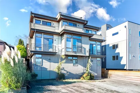 3250 21st Ave W #A, Seattle, WA 98199