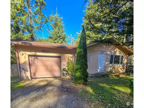 21406 Birch Pl, Ocean Park, WA 98640