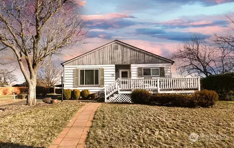 714 Lewis St, Walla Walla, WA 99362