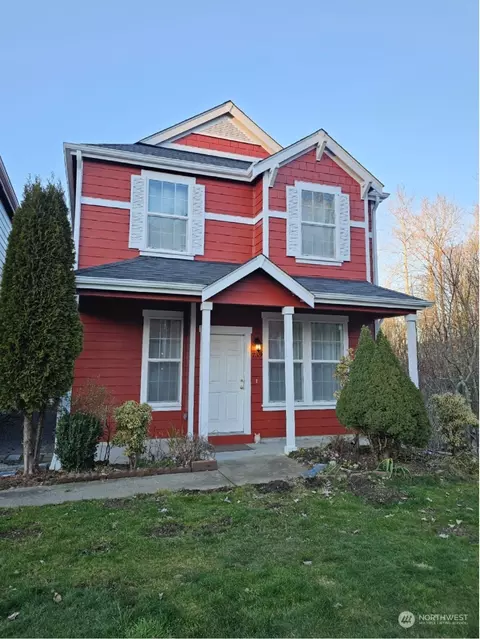 739 115th St E, Tacoma, WA 98445