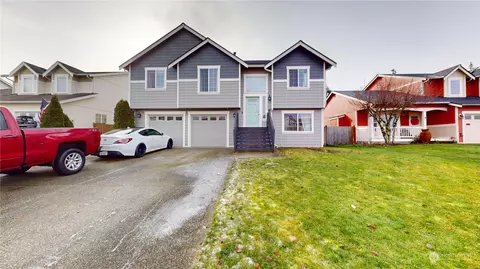 7820 207th St E, Spanaway, WA 98387