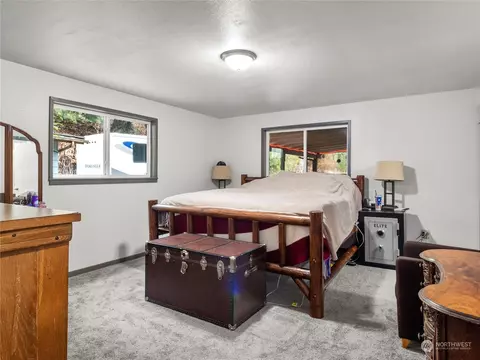 Bedroom - 16214 264th St E, Orting, WA 98360 photo 1 of 6