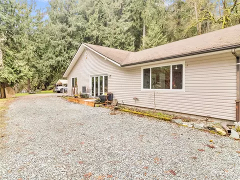 Exterior - 16214 264th St E, Orting, WA 98360 photo 2 of 6