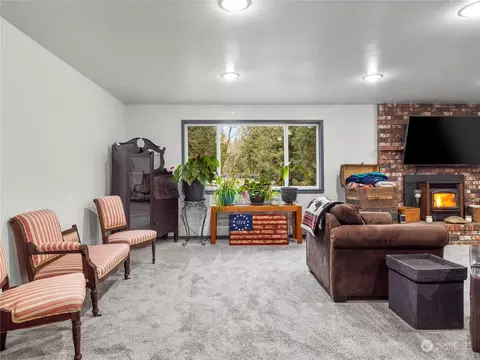Living - 16214 264th St E, Orting, WA 98360 photo 2 of 7