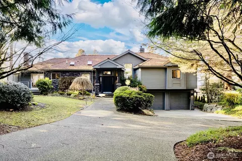 9131 Chickadee Way, Blaine, WA 98230