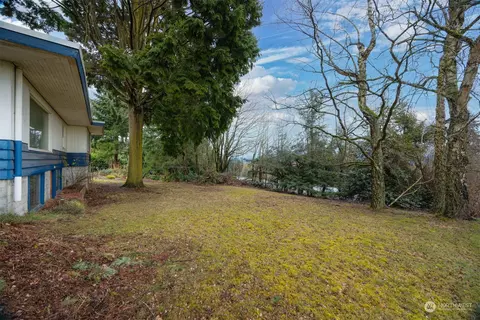 5105 View Dr, Everett, WA 98203 photo 24