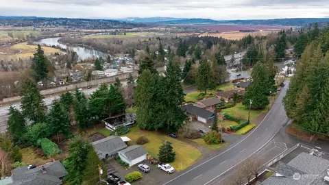 5105 View Dr, Everett, WA 98203