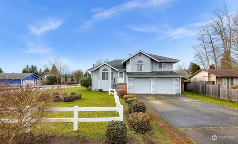 9504 53rd Ave NE, Marysville, WA 98270