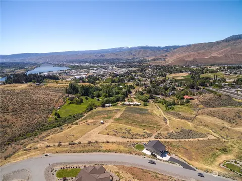 3621 Mcmullan Rd, Wenatchee, WA 98801