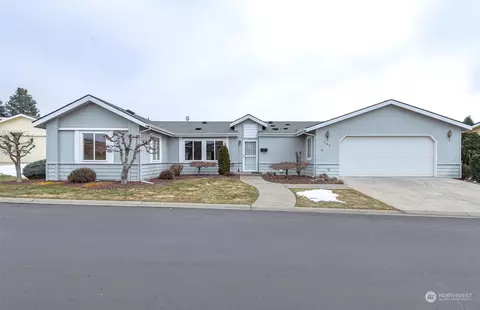 507 Nahalee Dr, East Wenatchee, WA 98802