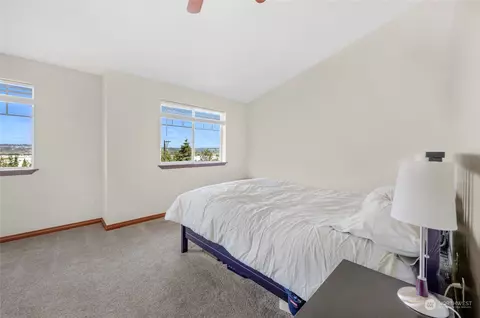 Bedroom - 3035 Belmonte Ln, Everett, WA 98201 photo 1 of 6