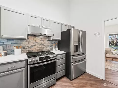 Kitchen - 508 Callendar St NW, Orting, WA 98360 photo 3 of 3