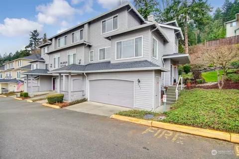 4718 Mill Pond Dr SE #901, Auburn, WA 98092