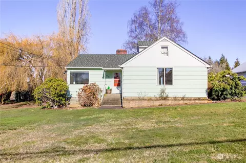 535 Columbia St, Cathlamet, WA 98612