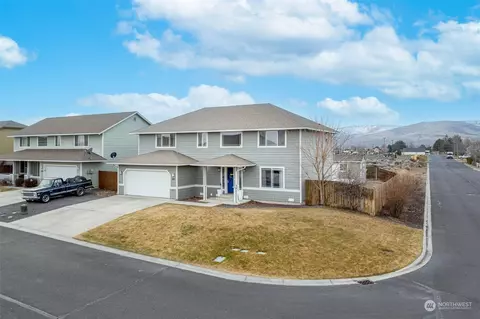 309 Ivy St SE, Ephrata, WA 98823