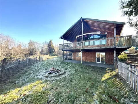 303 John Jacobs Rd, Port Angeles, WA 98362