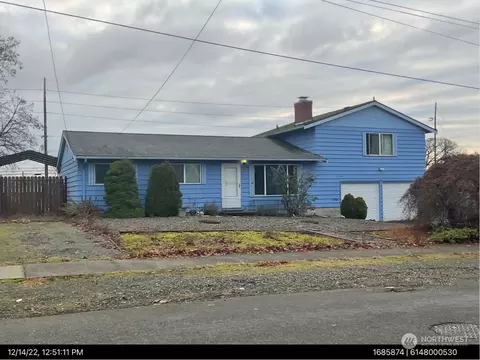 7255 S Mason Ave, Tacoma, WA 98409